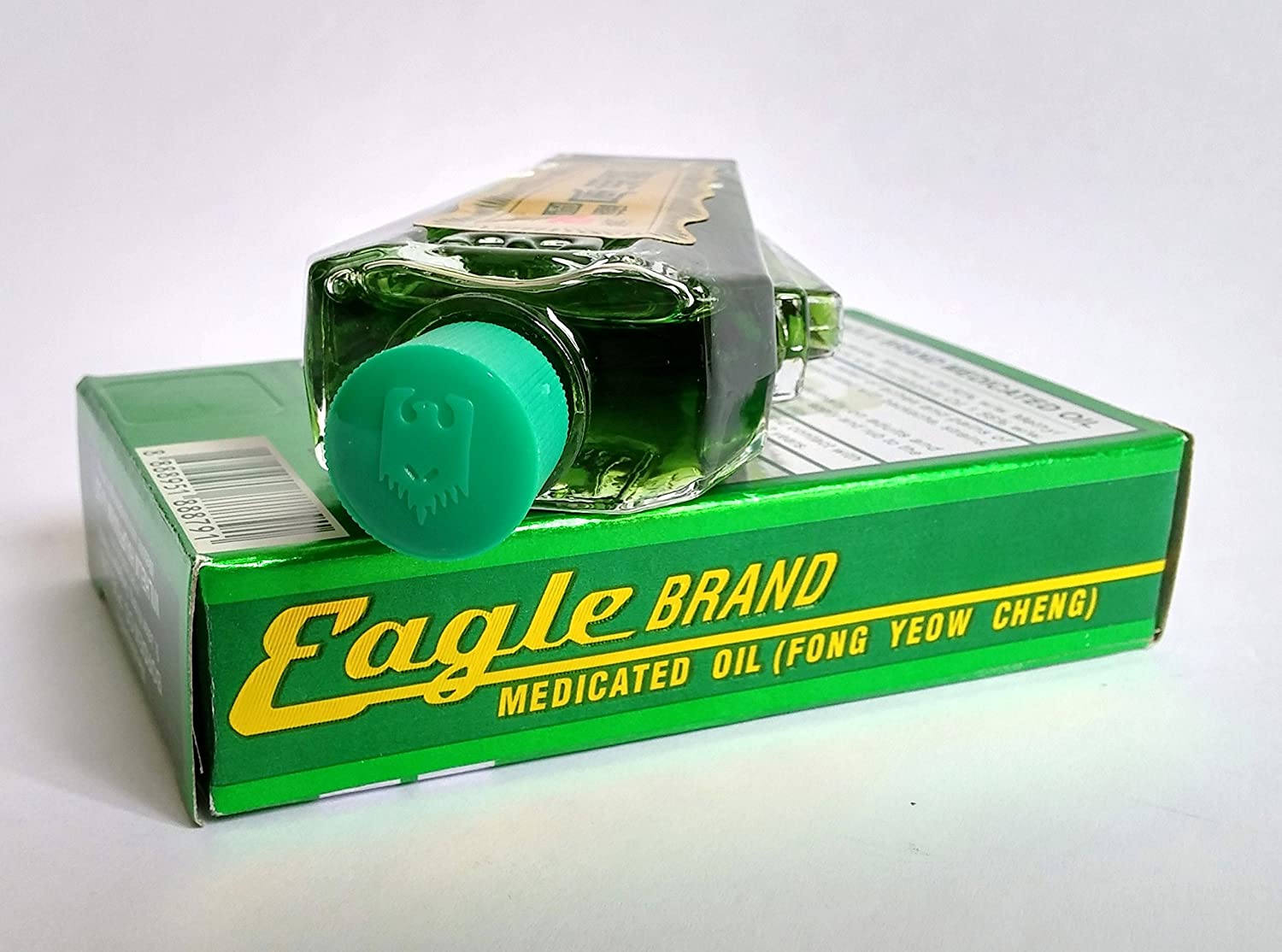 Dầu Xanh - Eagle Brand Medicated Oil 0.8 Oz - 24 ml Bottle - Image 3